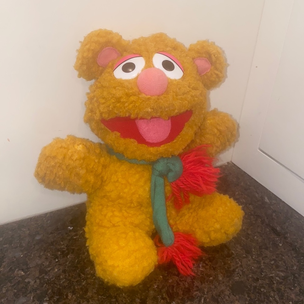 Vintage 1987 Muppet Babies Fozzie Bear 7″ Plush